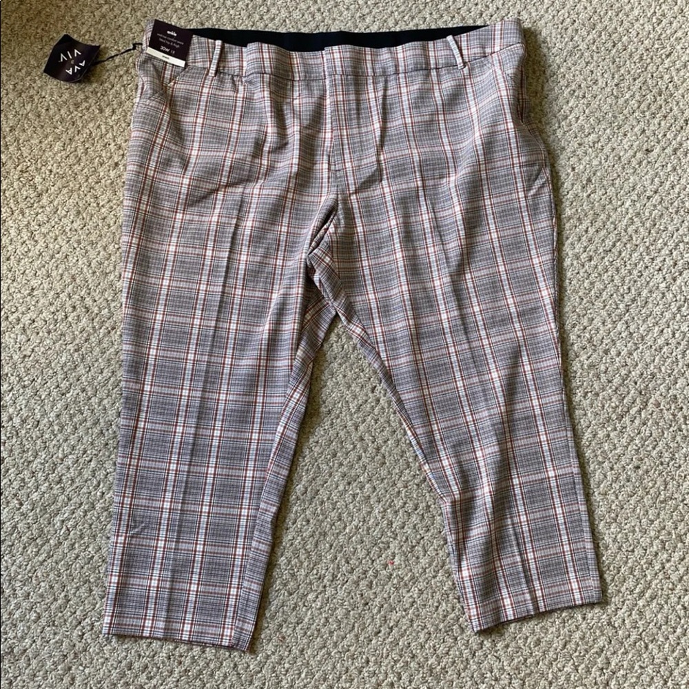Ava & Viv Plaid Ankle Pants Size 30W